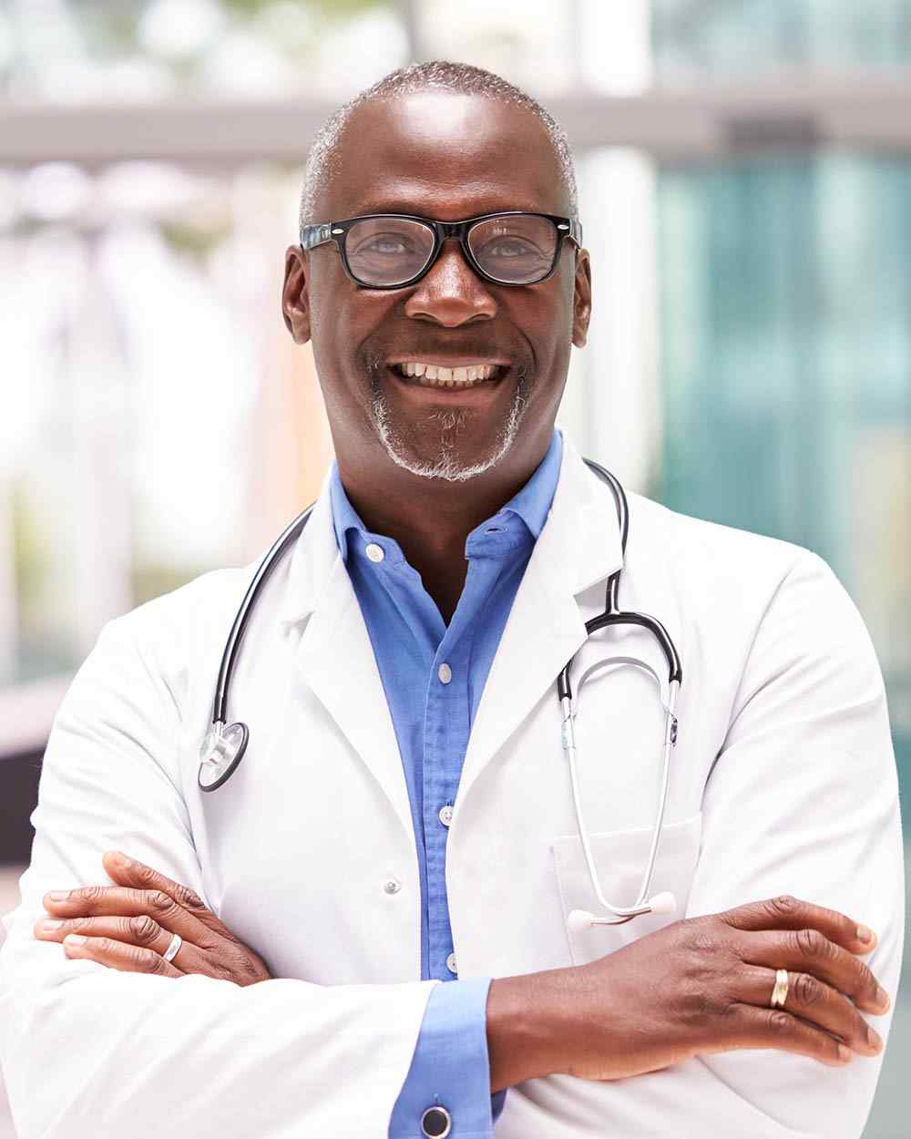 https://medicalparkinternational.net/aesthetic/wp-content/uploads/2022/08/team_02_home_02.jpg