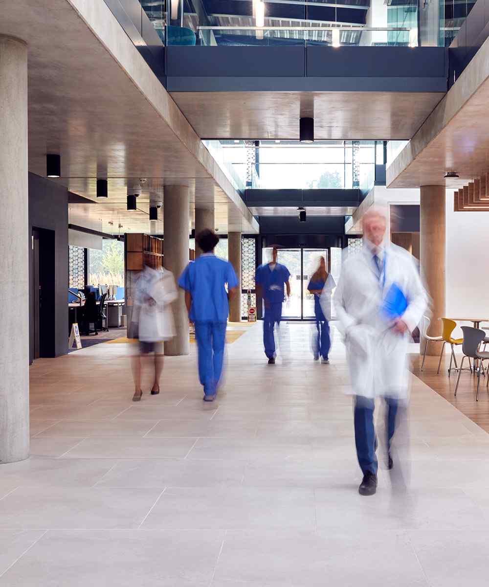 https://medicalparkinternational.net/aesthetic/wp-content/uploads/2022/11/image_01_team.jpg